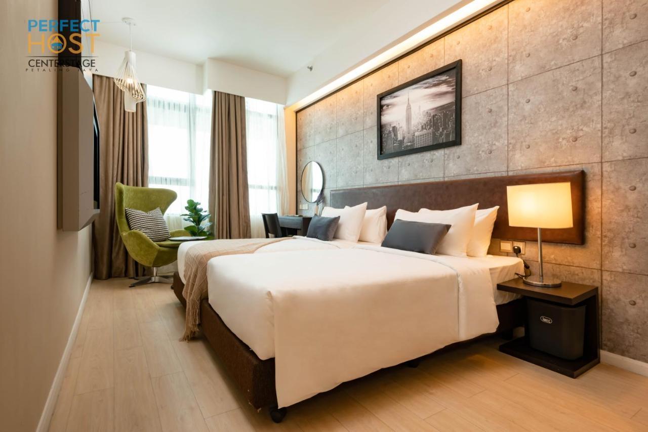 Готель Centrestage Petaling Jaya By Perfect Host Екстер'єр фото Deluxe Room