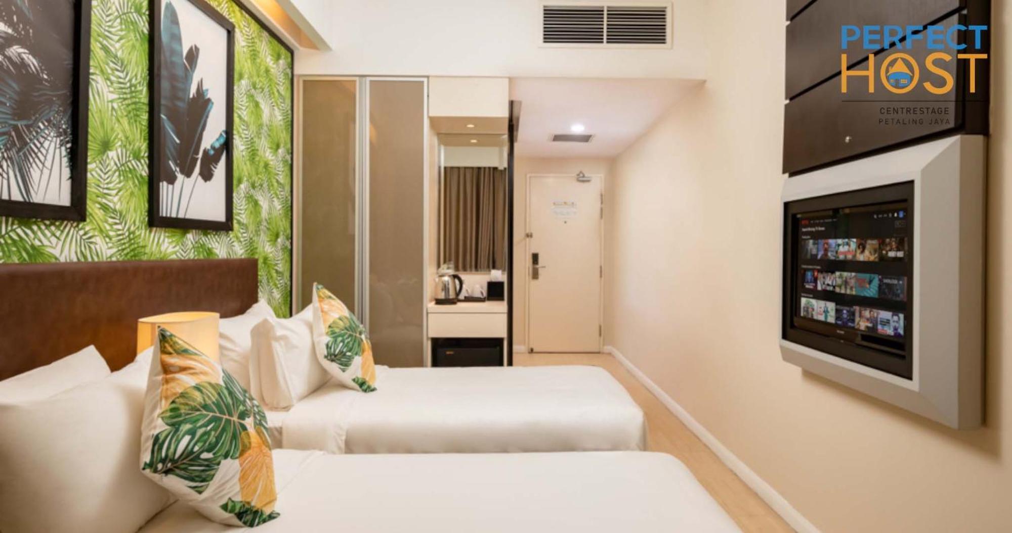 Готель Centrestage Petaling Jaya By Perfect Host Екстер'єр фото Deluxe Room